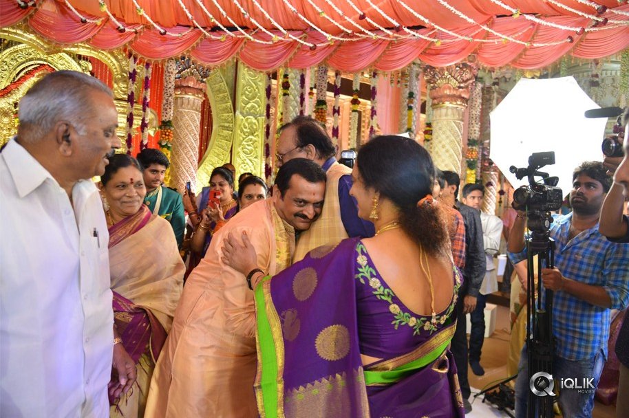 Celebs-at-Bandla-Ganesh-Brothers-Daughter-Ashritha-Wedding-Photos
